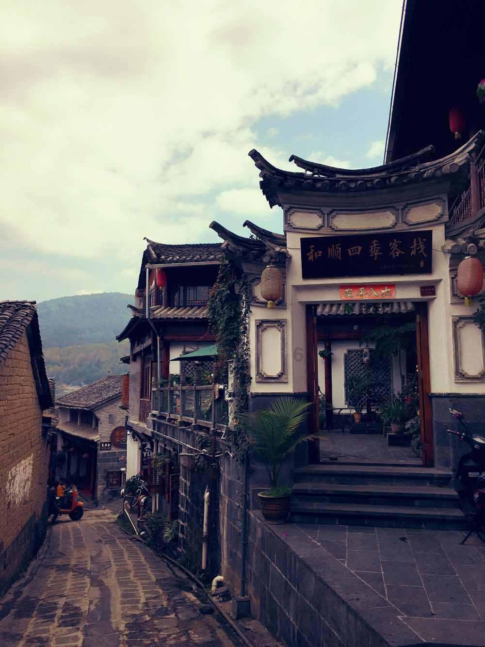 我用心的诉说我爱你 清晰的说我爱你 聆听你那无声的侧影”求歌!这歌很好听、可在百度上没有- 冷知识分享平台,探索奇怪与有趣!